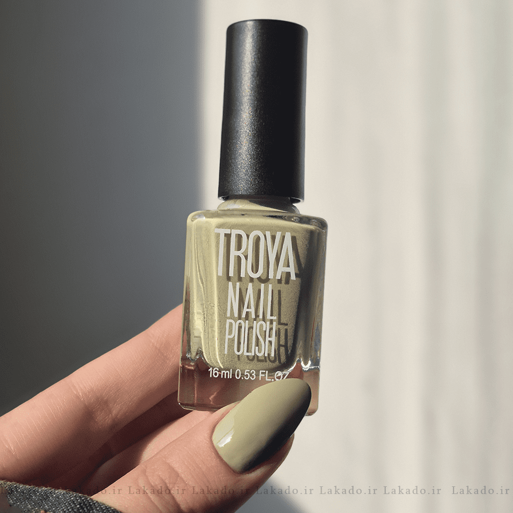 لاک ناخن ترویا کد 832 رنگ سبز پستهای