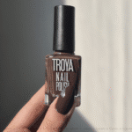 لاک ناخن لیزانو کد 881 رنگ قهوه‌ای اسپرسو