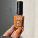 لاک ناخن ترویا کد 935 رنگ نارنجی پاییزی