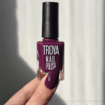 لاک ناخن ترویا کد 968 رنگ بنفش آلویی